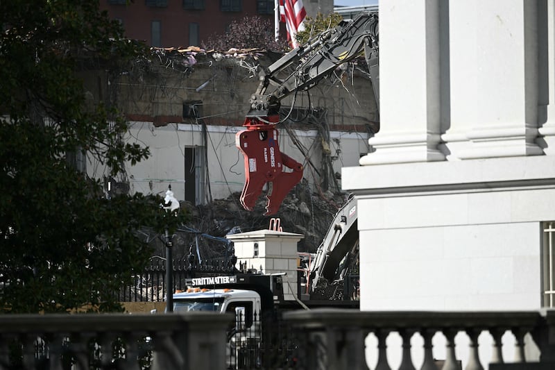 white house demolition