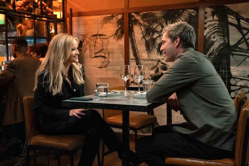 Reese Witherspoon and Mark Duplass in The Morning Show.