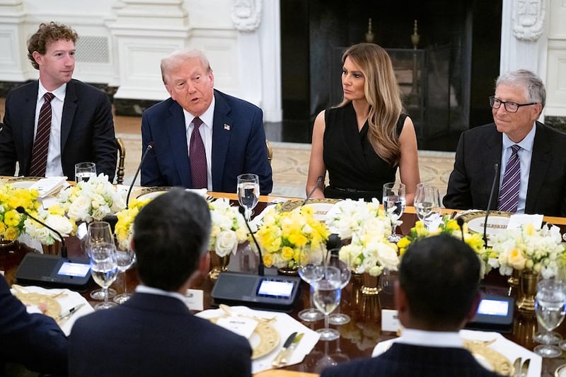 US President Donald Trump and First Lady Melania Trump host tech leaders, including Facebook founder Mark Zuckerberg (L) and Microsoft founder Bill Gates (R) for a dinner in the State Dining Room of the White House in Washington, DC, on September 4, 2025. (Photo by SAUL LOEB / AFP) (Photo by SAUL LOEB/AFP via Getty Images)