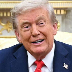 Donald Trump, Pat Bondi