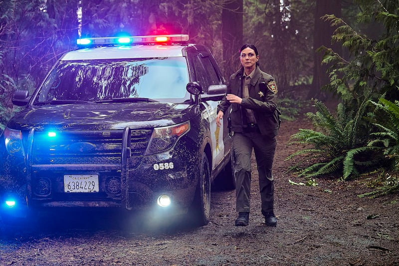 Morena Baccarin as Sheriff Mickey Fox.